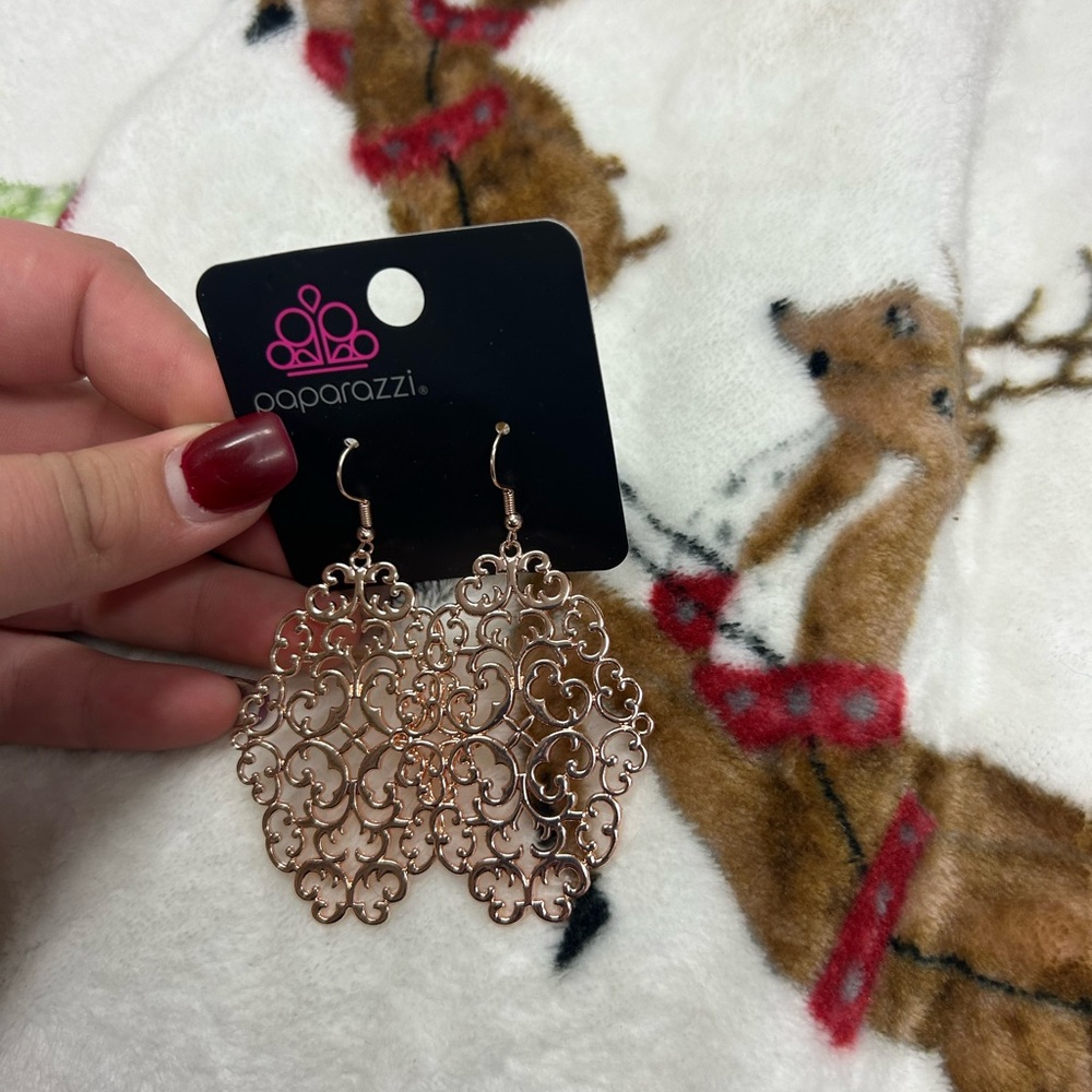 Paparazzi earrings
